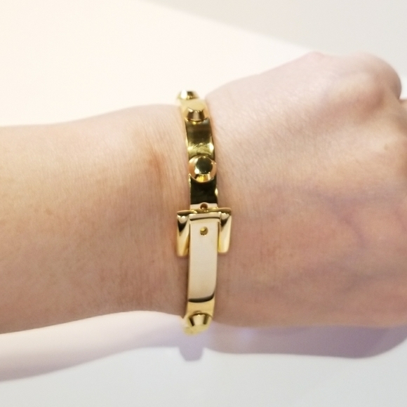 18K Gold Plated Belt Buckle Bangle Bracelet NEW - Picture 8 of 8